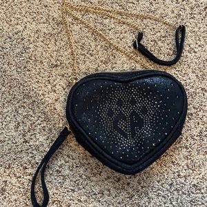 CHEER ATHLETICS CROSSBODY PURSE BLACK